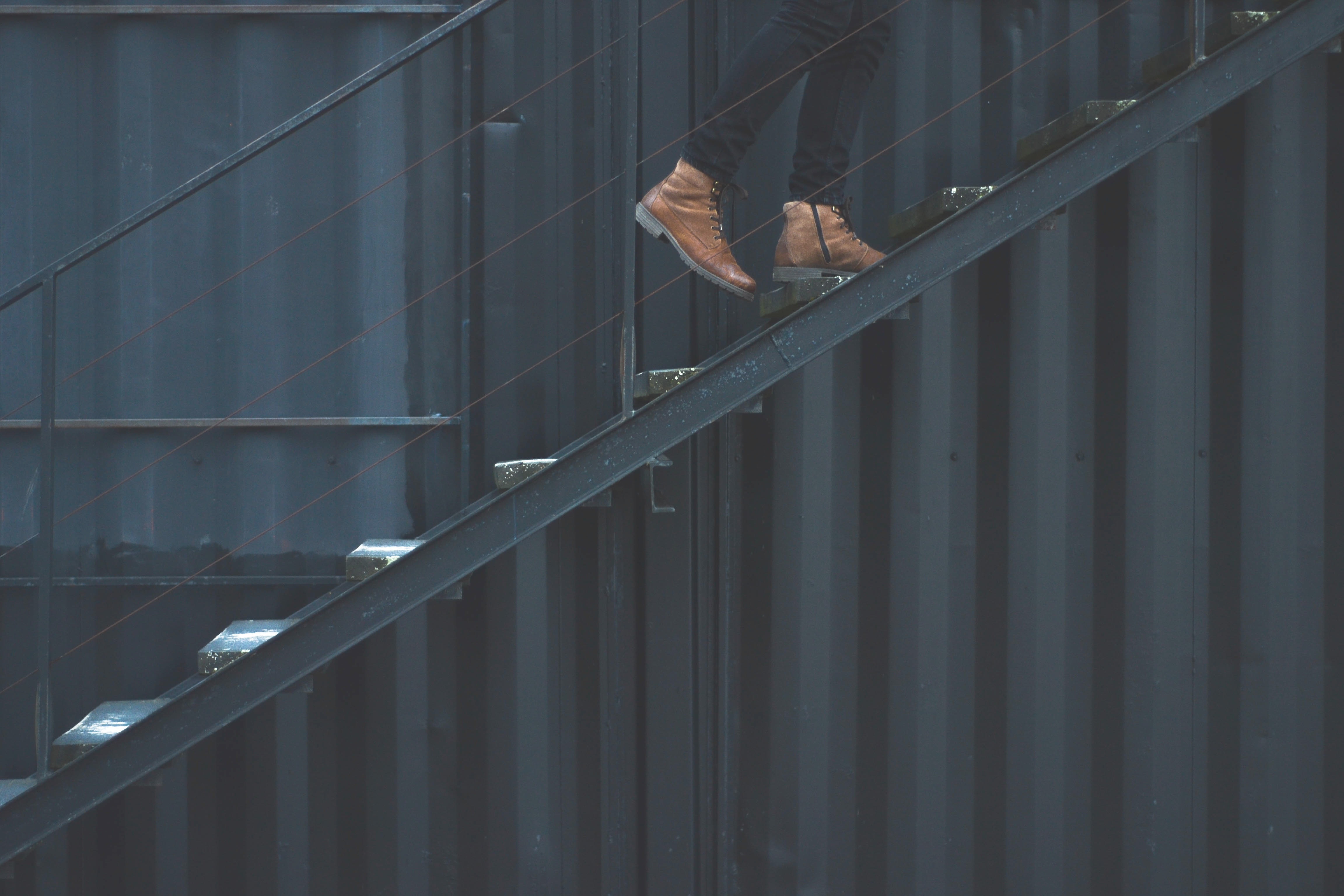 photo-1462570117285-05bcc7cb7cfb